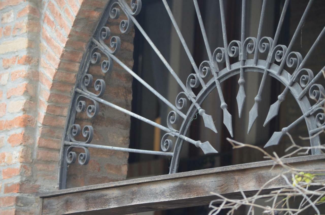 Cipolli E Podo Corte Carlini Bauernhof Mantua